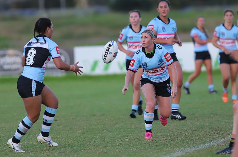 HNWP Rnd 1 MOUNTIES v SHARKS