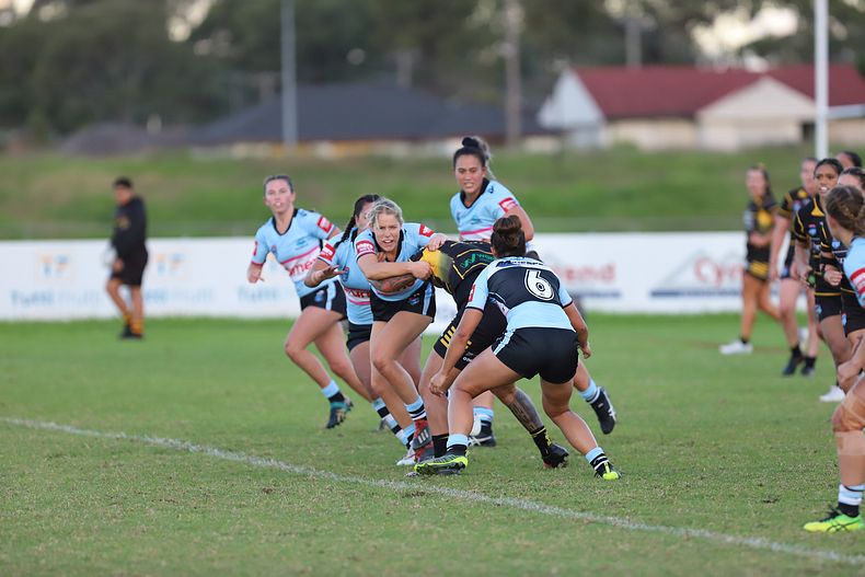 HNWP Rnd 1 MOUNTIES v SHARKS