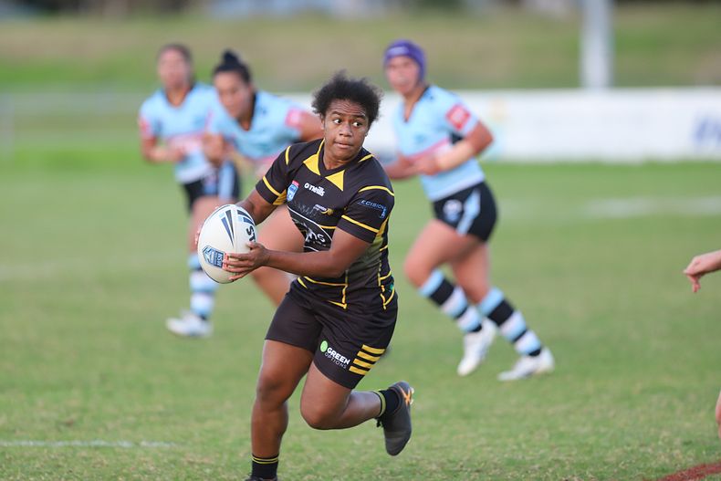 HNWP Rnd 1 MOUNTIES v SHARKS