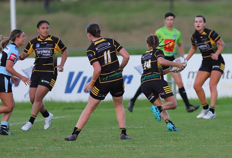 HNWP Rnd 1 MOUNTIES v SHARKS