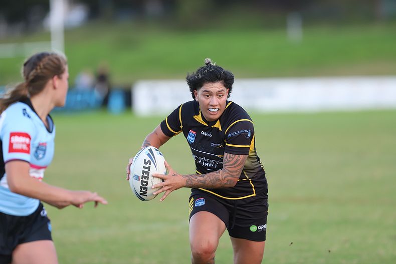 HNWP Rnd 1 MOUNTIES v SHARKS