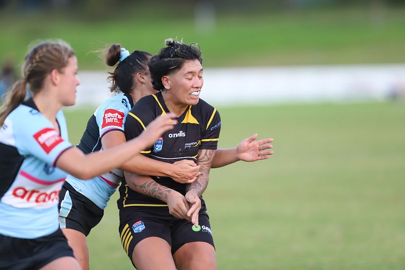 HNWP Rnd 1 MOUNTIES v SHARKS