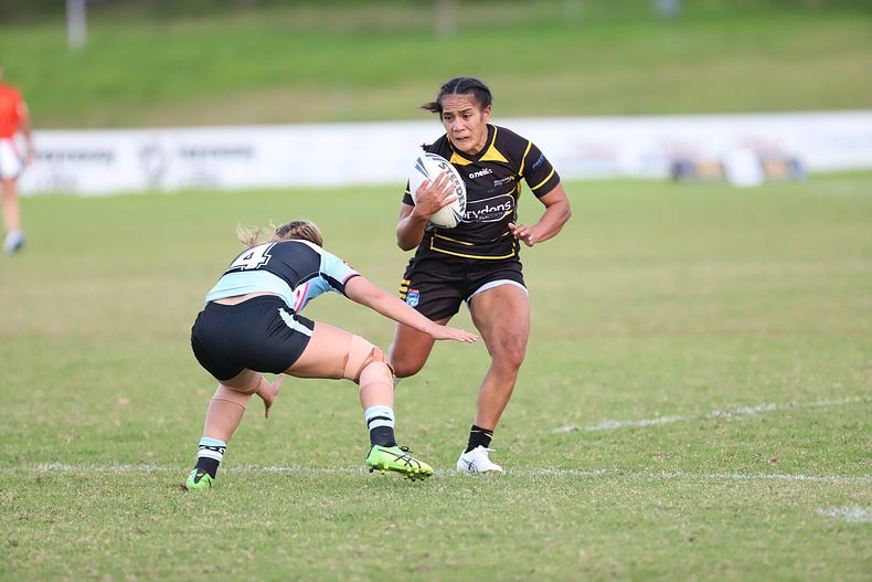HNWP Rnd 1 MOUNTIES v SHARKS