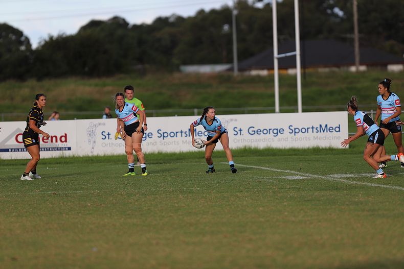 HNWP Rnd 1 MOUNTIES v SHARKS