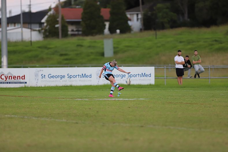 HNWP Rnd 1 MOUNTIES v SHARKS