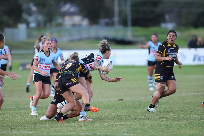 HNWP Rnd 1 MOUNTIES v SHARKS