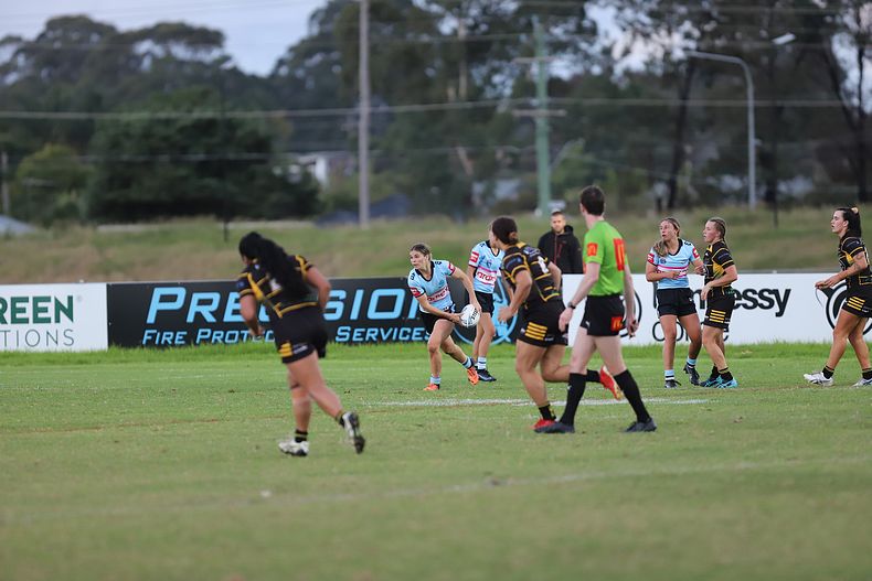 HNWP Rnd 1 MOUNTIES v SHARKS