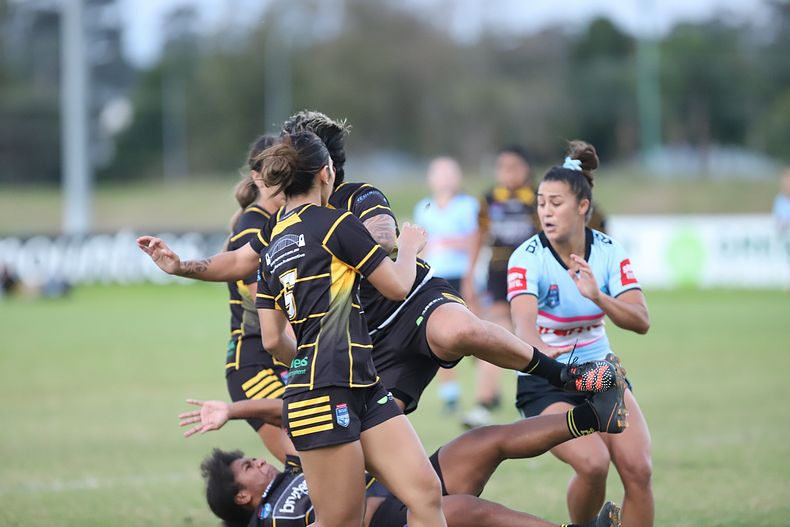 HNWP Rnd 1 MOUNTIES v SHARKS