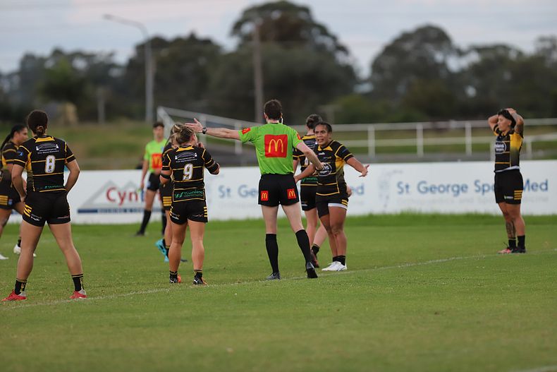 HNWP Rnd 1 MOUNTIES v SHARKS