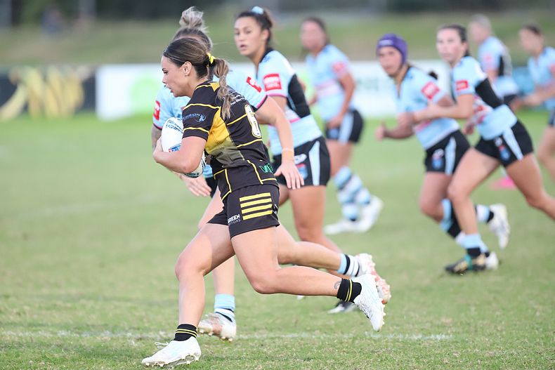 HNWP Rnd 1 MOUNTIES v SHARKS