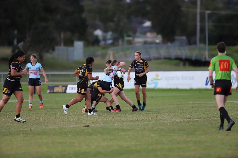 HNWP Rnd 1 MOUNTIES v SHARKS