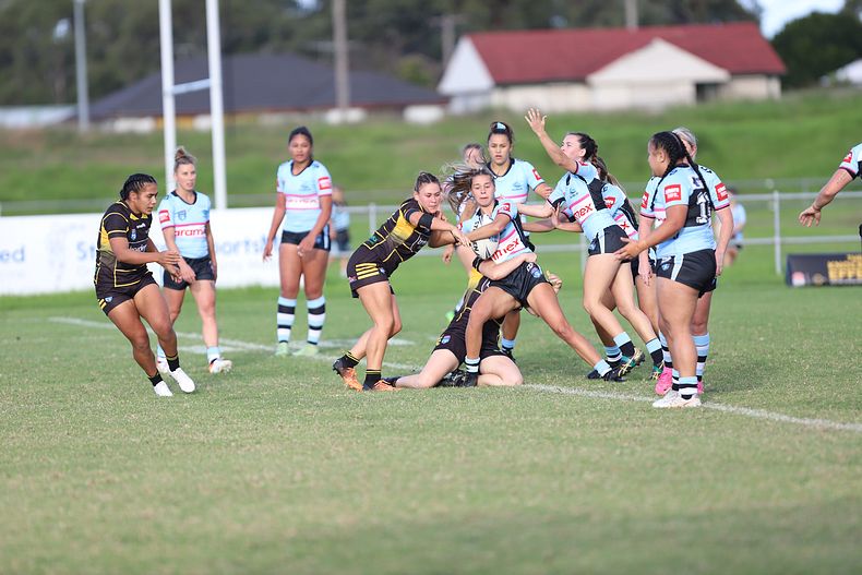 HNWP Rnd 1 MOUNTIES v SHARKS