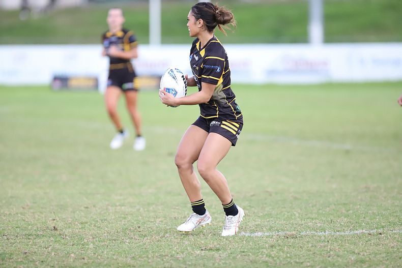 HNWP Rnd 1 MOUNTIES v SHARKS