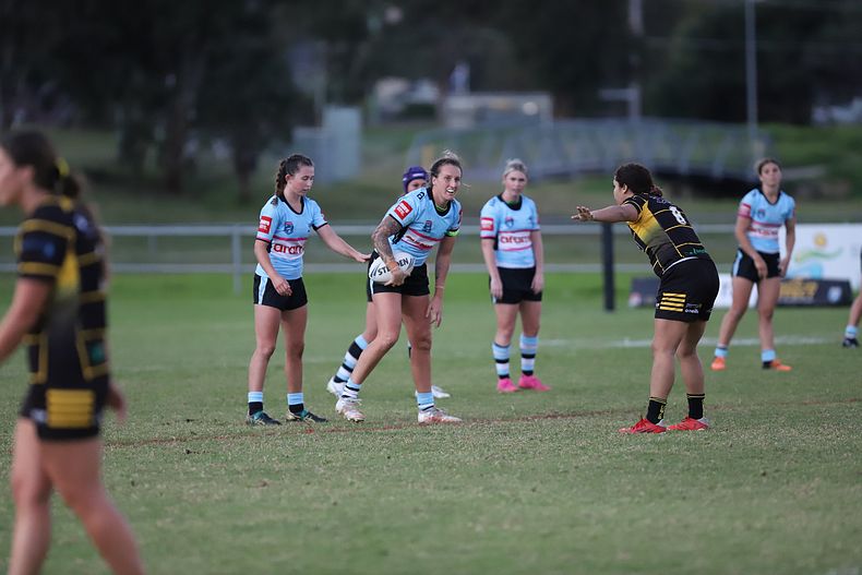 HNWP Rnd 1 MOUNTIES v SHARKS