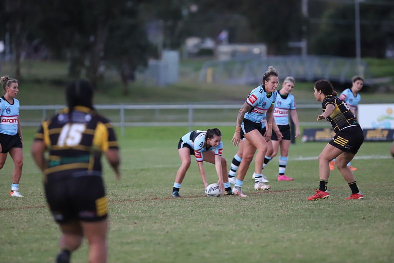 HNWP Rnd 1 MOUNTIES v SHARKS