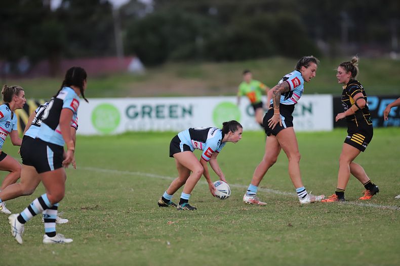 HNWP Rnd 1 MOUNTIES v SHARKS