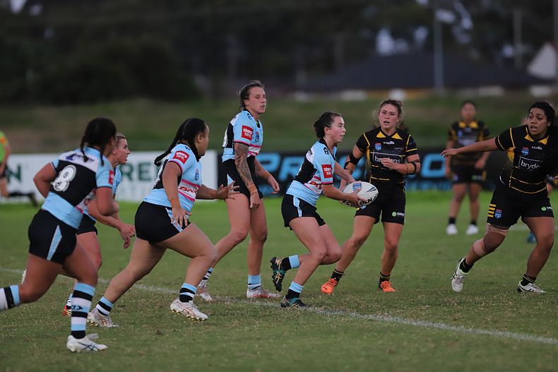HNWP Rnd 1 MOUNTIES v SHARKS