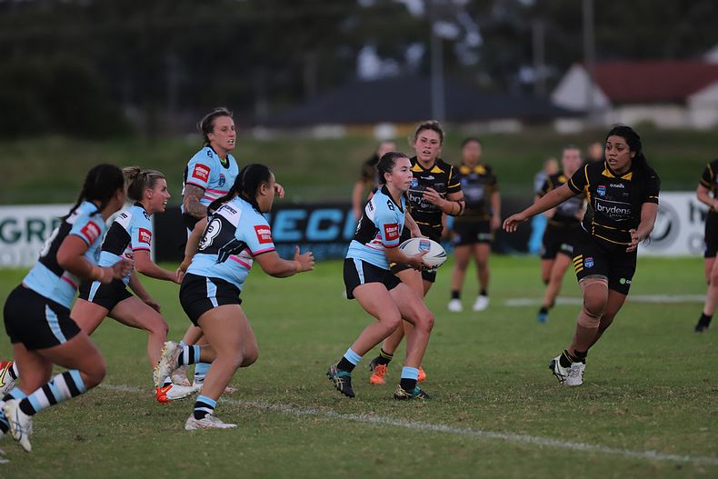 HNWP Rnd 1 MOUNTIES v SHARKS