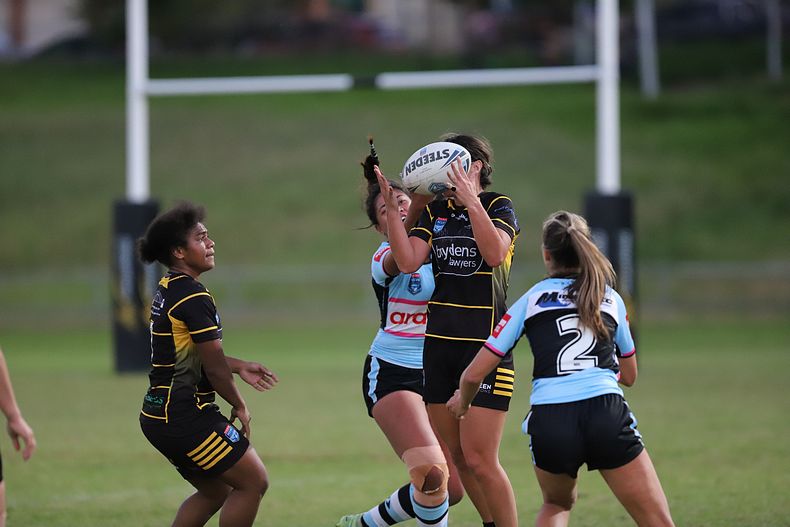 HNWP Rnd 1 MOUNTIES v SHARKS