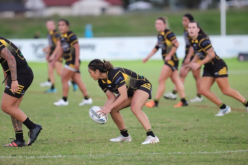 HNWP Rnd 1 MOUNTIES v SHARKS