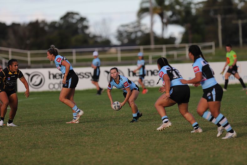 HNWP Rnd 1 MOUNTIES v SHARKS