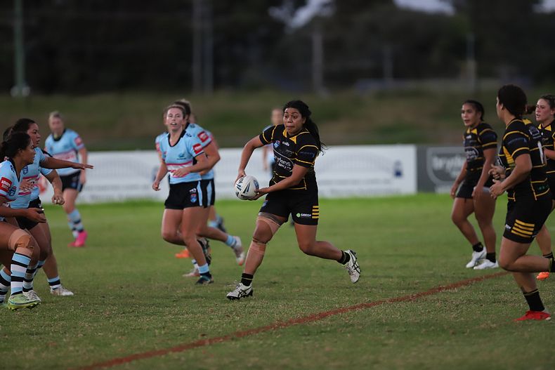 HNWP Rnd 1 MOUNTIES v SHARKS