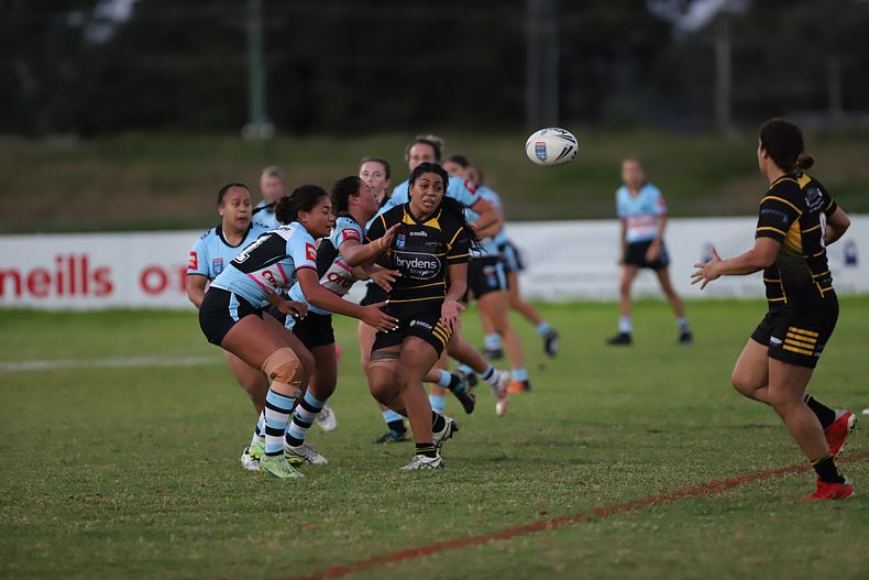 HNWP Rnd 1 MOUNTIES v SHARKS