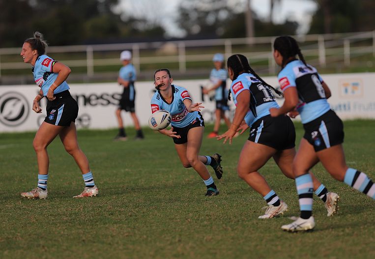 HNWP Rnd 1 MOUNTIES v SHARKS