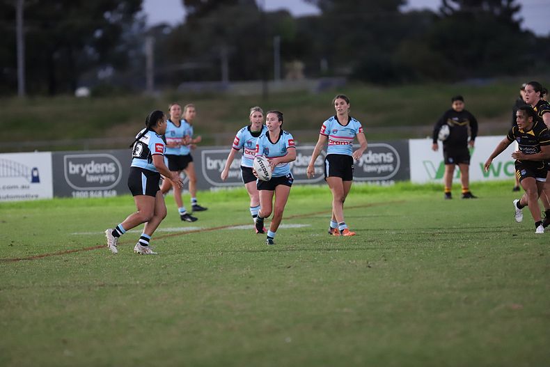 HNWP Rnd 1 MOUNTIES v SHARKS
