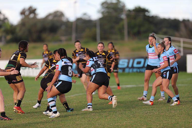 HNWP Rnd 1 MOUNTIES v SHARKS