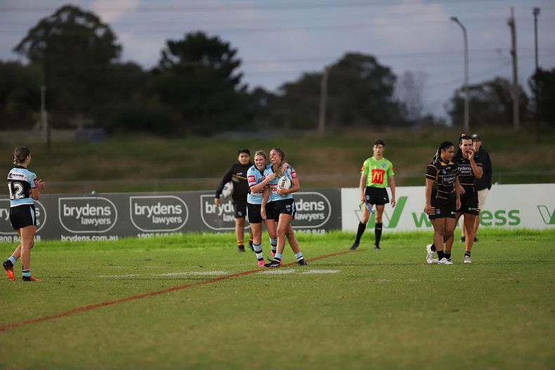 HNWP Rnd 1 MOUNTIES v SHARKS