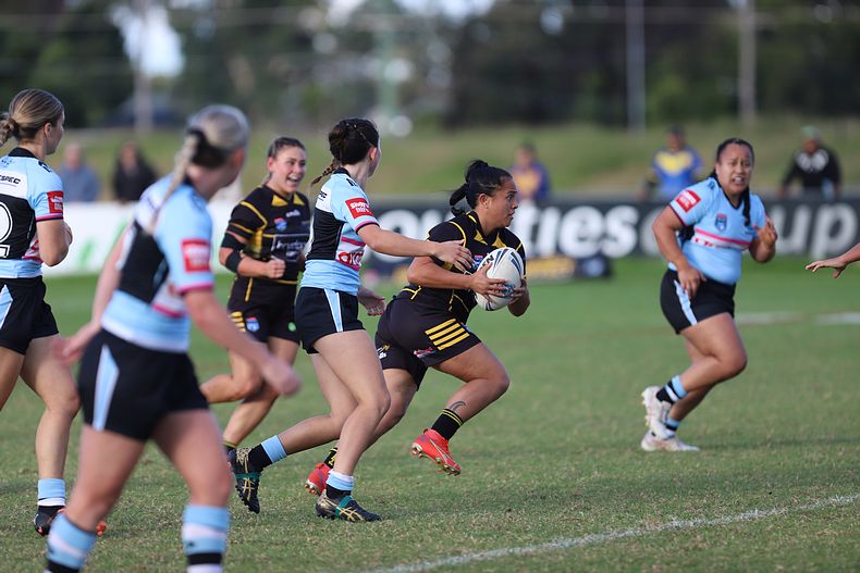 HNWP Rnd 1 MOUNTIES v SHARKS