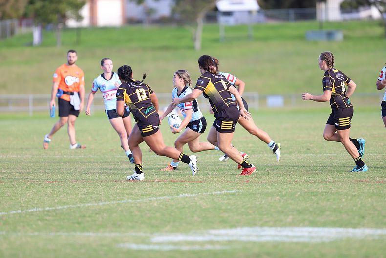HNWP Rnd 1 MOUNTIES v SHARKS
