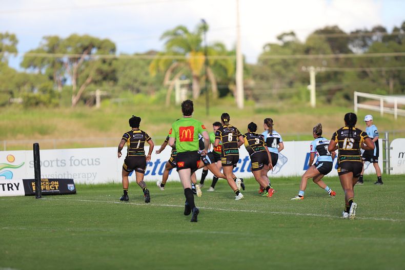 HNWP Rnd 1 MOUNTIES v SHARKS