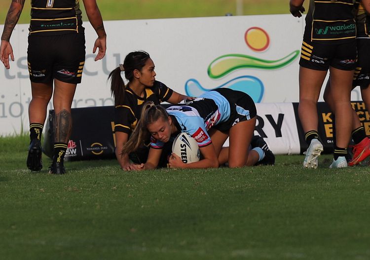 HNWP Rnd 1 MOUNTIES v SHARKS