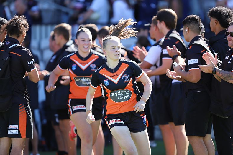 Tarsha Gale Cup Semi Final Indigenous Roosters v Weststigers (1st Half)