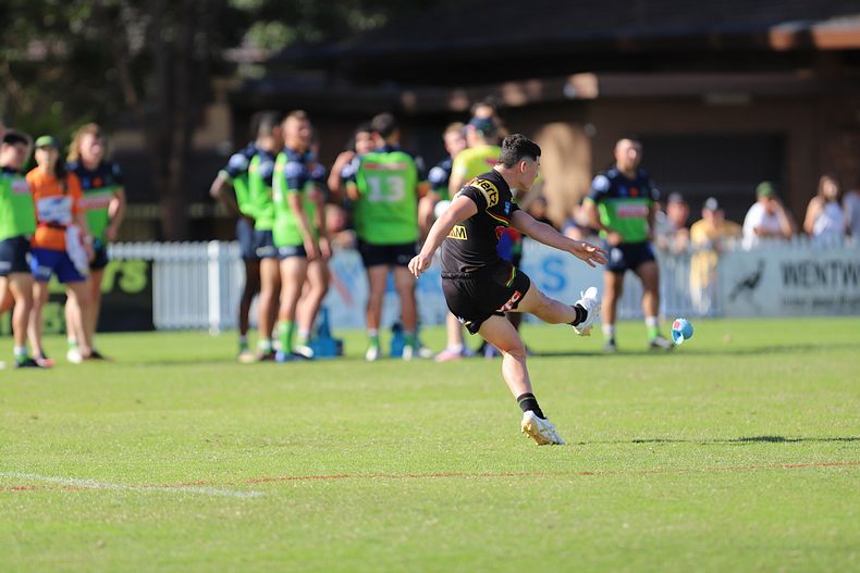 Harold Matthews Cup Elimination Final PANTHERS v RAIDERS
