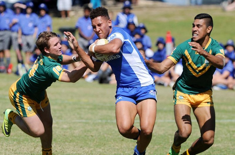 Gehamat Shibasaki playing for Ignatius Park in 2015. Picture: Shae Beplate.