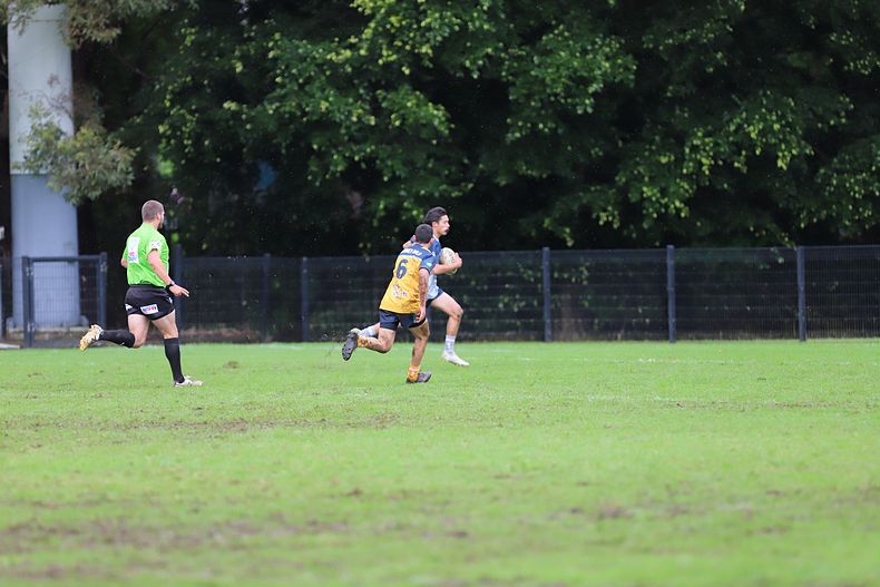 NSWCHS State Trials Day 1 u15’s Sydney GOLD v PRESIDENTS