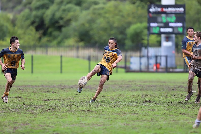 NSWCHS State Trials Day 1 u15’s Sydney GOLD v PRESIDENTS