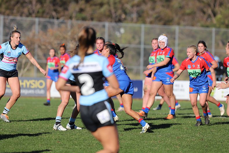 HNWP Rnd 7 Newcastle KNIGHTS v Cronulla SHARKS