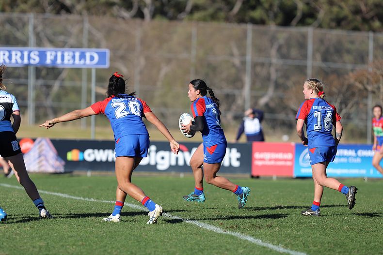 HNWP Rnd 7 Newcastle KNIGHTS v Cronulla SHARKS