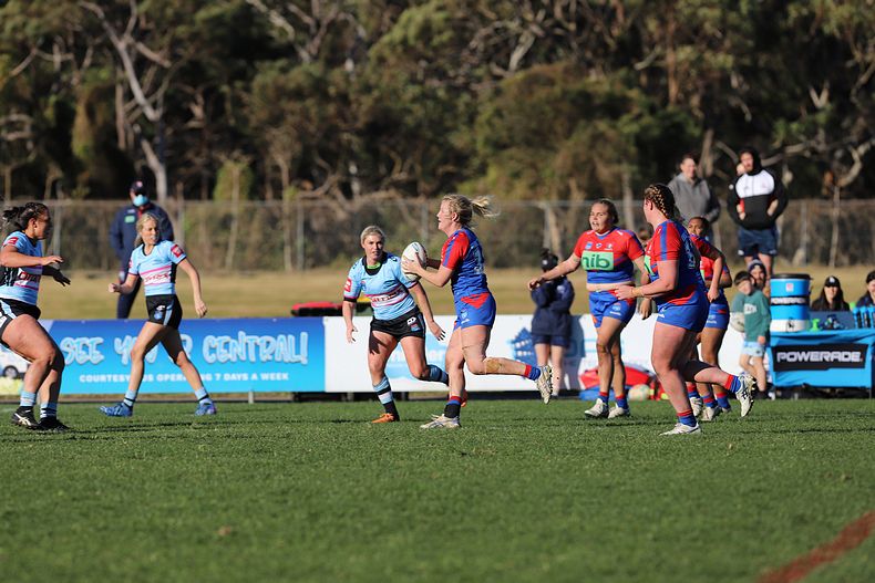 HNWP Rnd 7 Newcastle KNIGHTS v Cronulla SHARKS