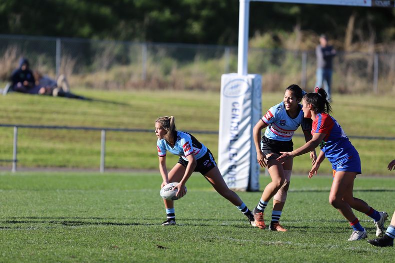 HNWP Rnd 7 Newcastle KNIGHTS v Cronulla SHARKS
