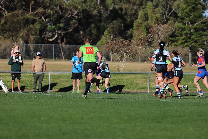 HNWP Rnd 7 Newcastle KNIGHTS v Cronulla SHARKS