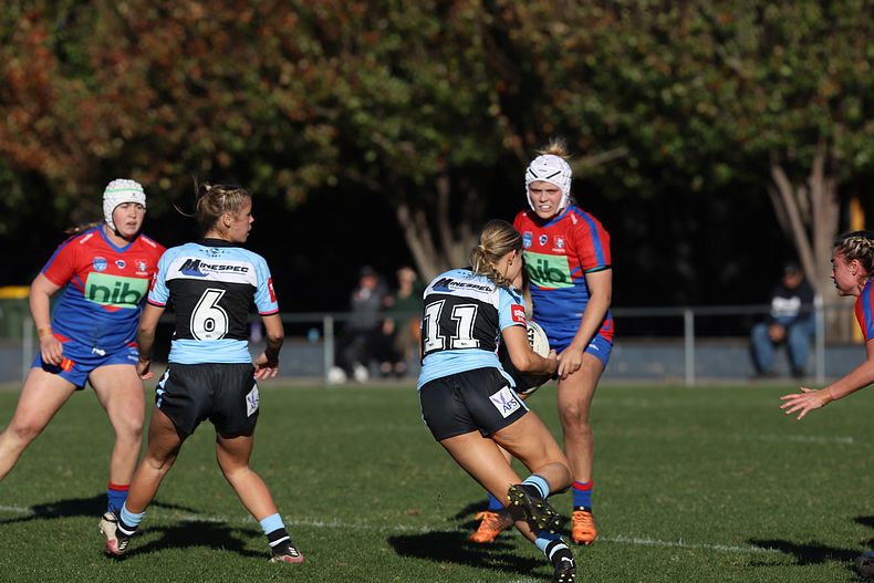 HNWP Rnd 7 Newcastle KNIGHTS v Cronulla SHARKS