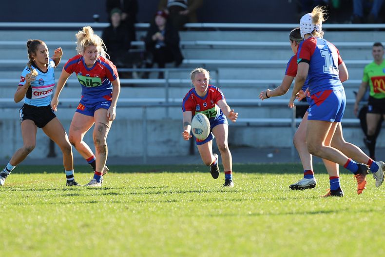 HNWP Rnd 7 Newcastle KNIGHTS v Cronulla SHARKS