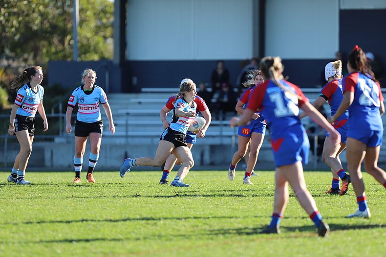 HNWP Rnd 7 Newcastle KNIGHTS v Cronulla SHARKS