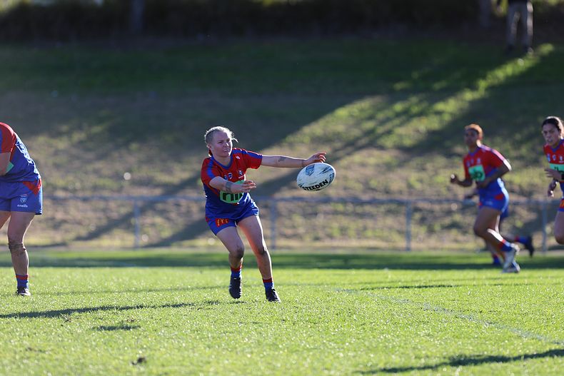 HNWP Rnd 7 Newcastle KNIGHTS v Cronulla SHARKS