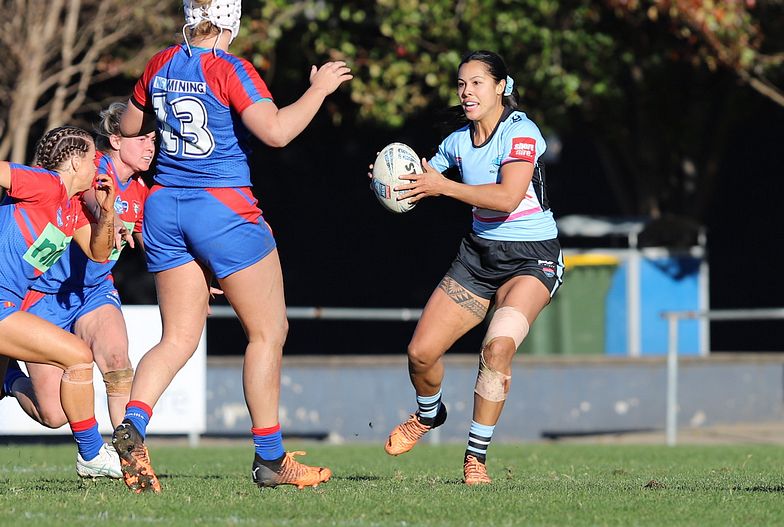 HNWP Rnd 7 Newcastle KNIGHTS v Cronulla SHARKS